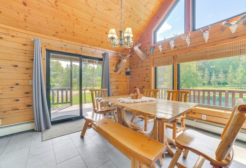 Michigan Cabin W/ On Site Fishing Pond & Deck