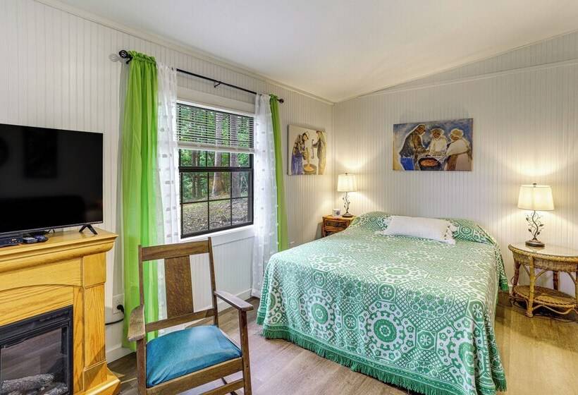 Mountain View Cabin Near White River: Fish & Float