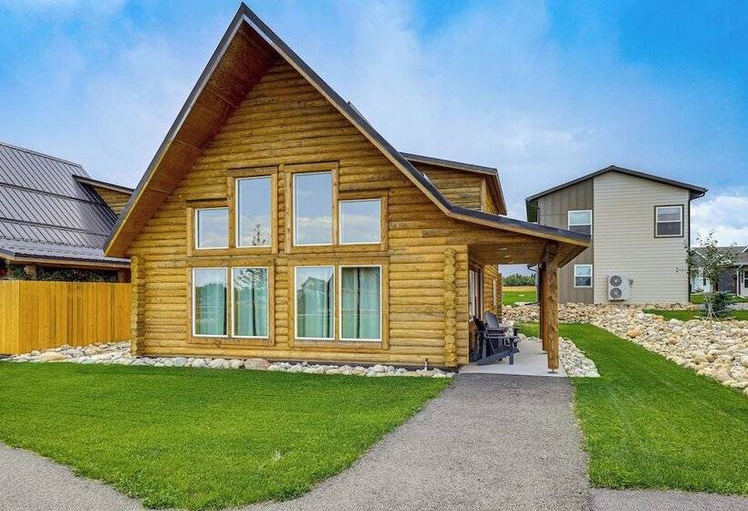 Mountain View Red Lodge Home   10 Mi To Skiing!