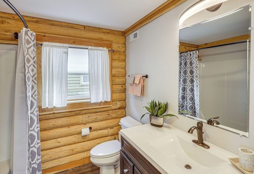 Mountain View Red Lodge Home   10 Mi To Skiing!