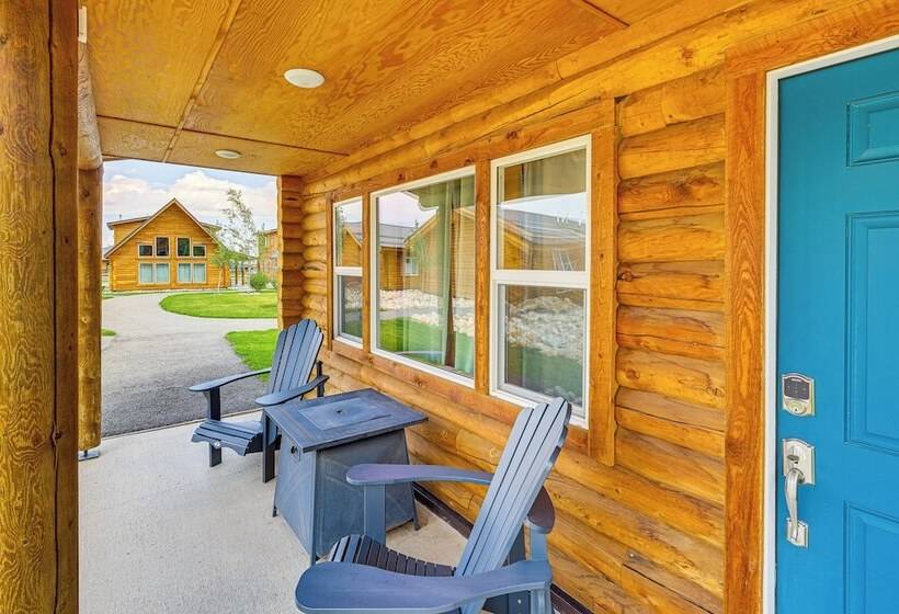 Mountain View Red Lodge Home   10 Mi To Skiing!