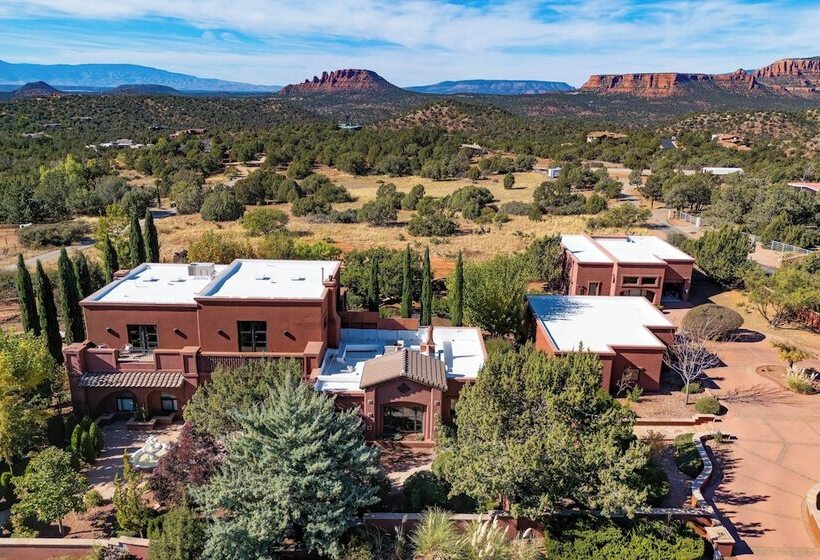 Mystic Sunset By Avantstay Thunder Mountain View + Pool, Driving Range, Casita