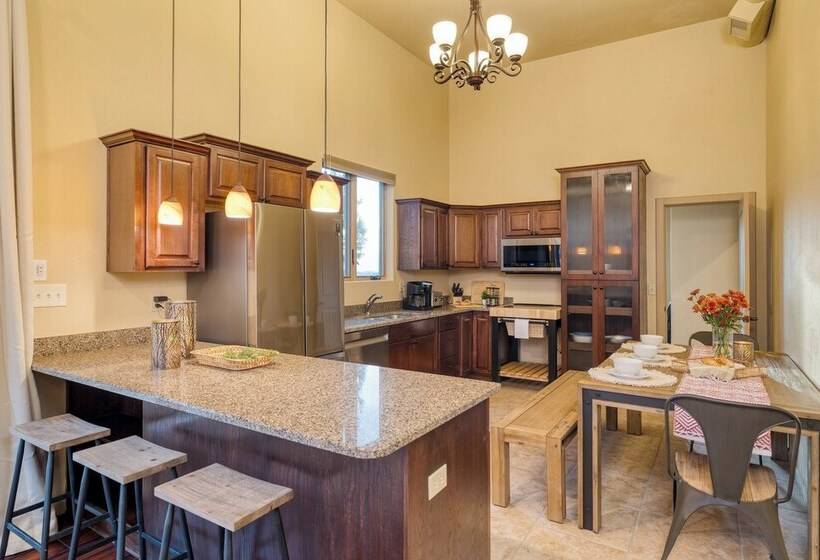 Mystic Sunset By Avantstay Thunder Mountain View + Pool, Driving Range, Casita