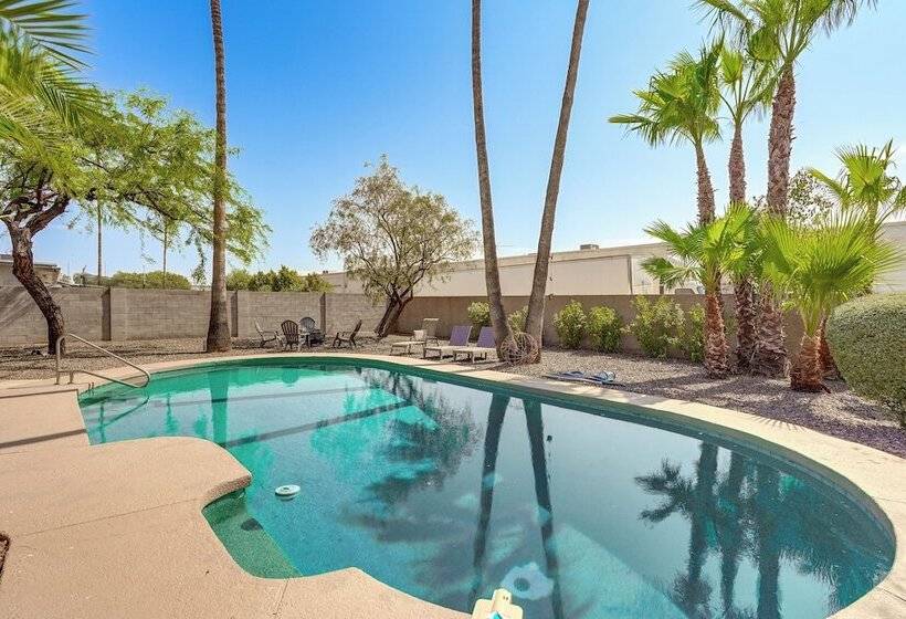 Paradise Valley Home ~ 2 Mi To Lookout Mountain!