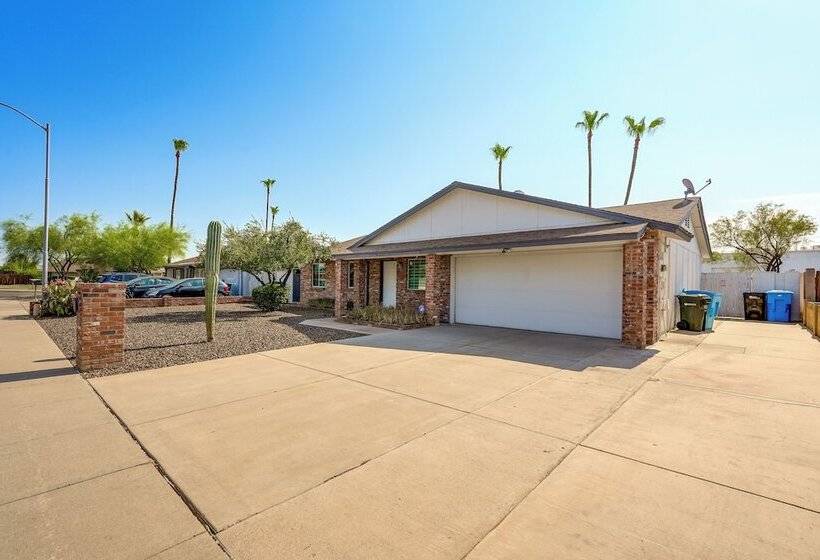Paradise Valley Home ~ 2 Mi To Lookout Mountain!