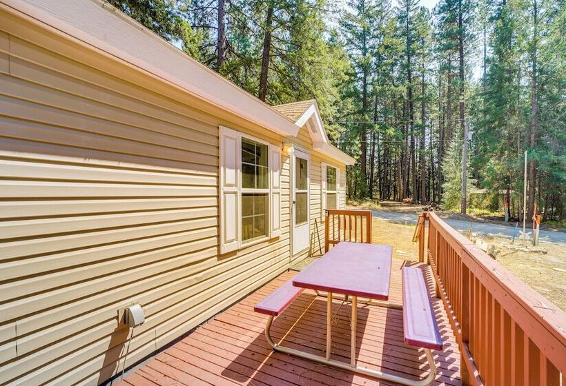 Peaceful Entiat Home: Pets Welcome!