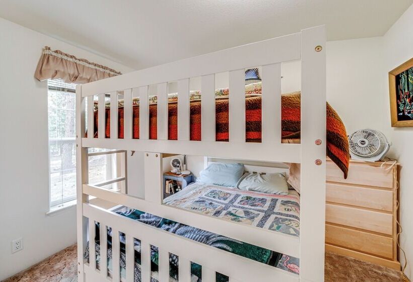 Peaceful Entiat Home: Pets Welcome!