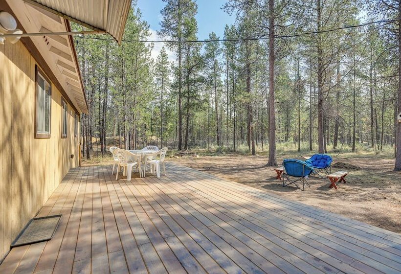 1 Mi To State Park: Peaceful La Pine Cabin W/ Deck