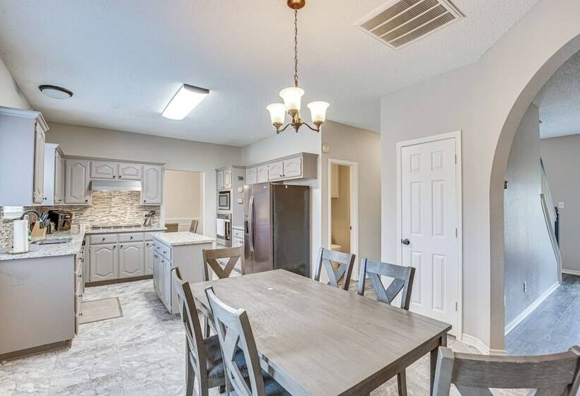 Pet Friendly Allen Home ~ 30 Mi To Dallas!