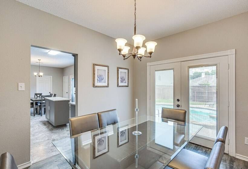 Pet Friendly Allen Home ~ 30 Mi To Dallas!