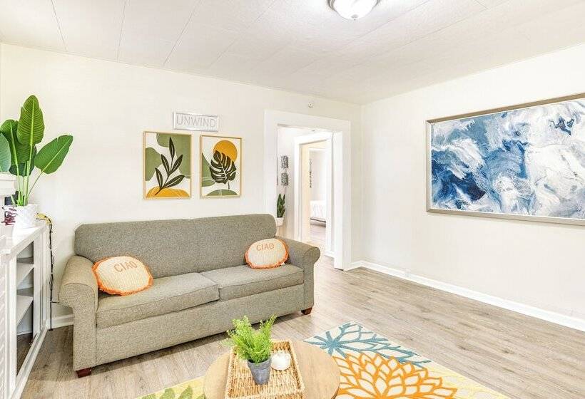 Pet Friendly Birmingham Home: 7 Mi To Downtown!