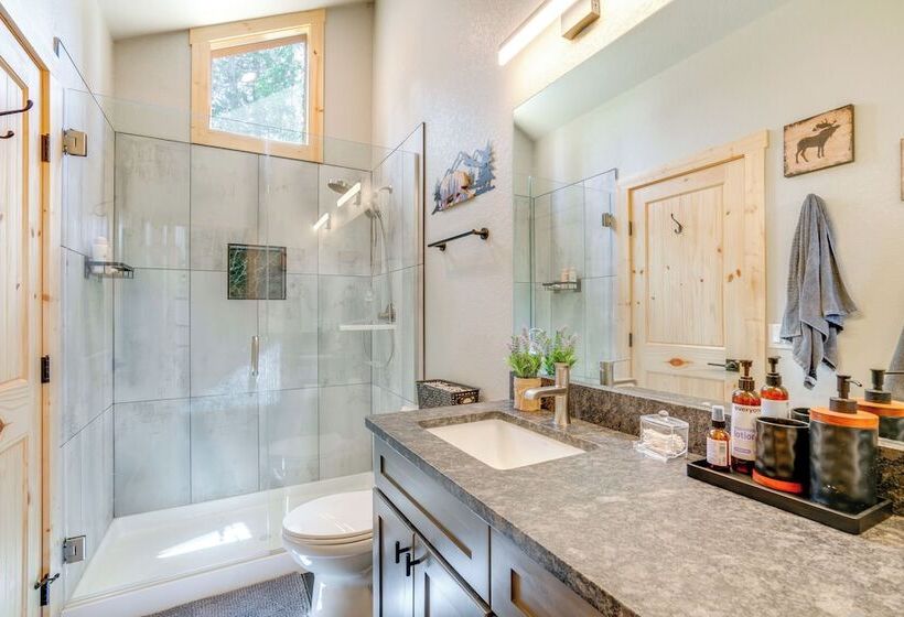 24 0082 Fairplay Cabin: Hike, Fish, Ski!