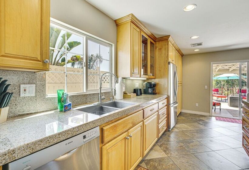 Poway Retreat W/ Stunning Sunset & Mountain Views!