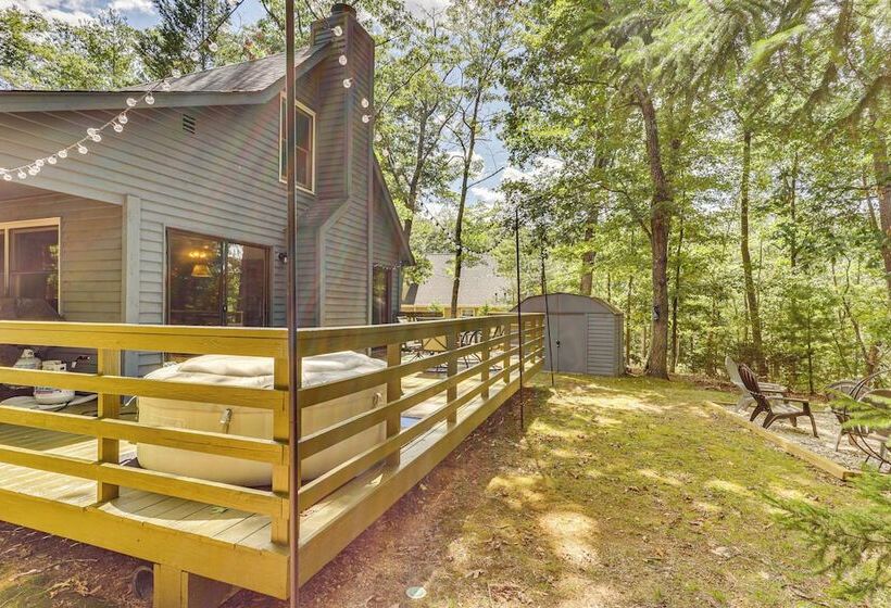 < 1 Mi To Bryce Resort: Quiet Cabin W/ Hot Tub!