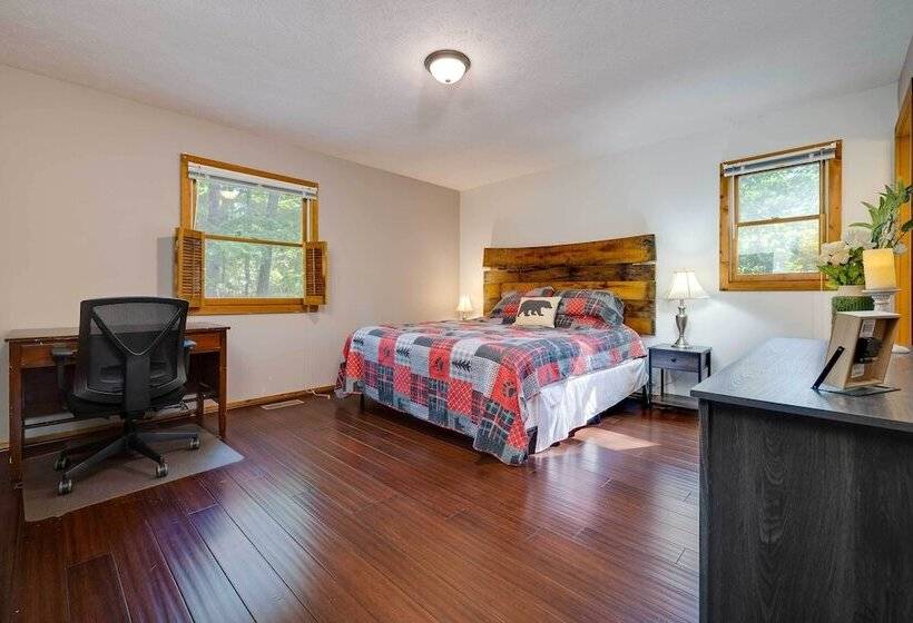 < 1 Mi To Bryce Resort: Quiet Cabin W/ Hot Tub!