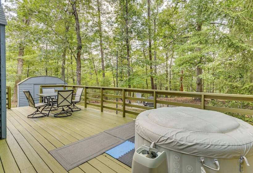 < 1 Mi To Bryce Resort: Quiet Cabin W/ Hot Tub!