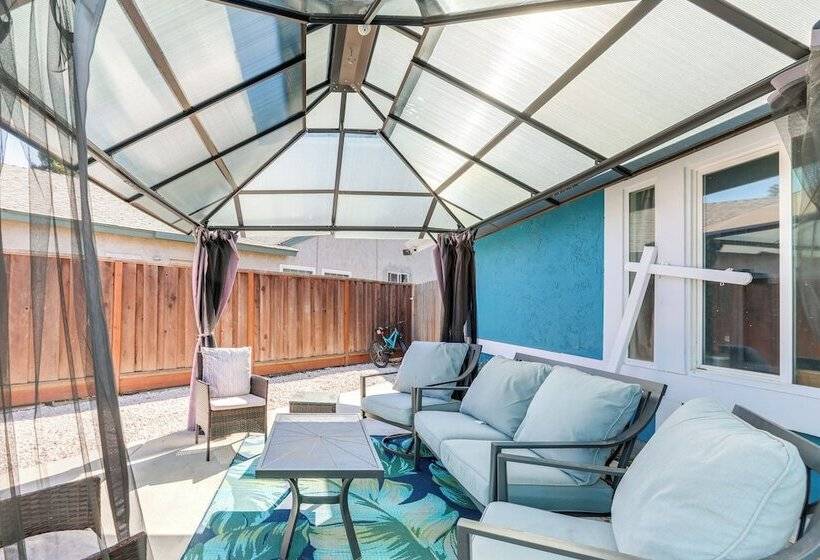 Sacramento Home W/ Pool Near Dtwn: Pets Welcome!