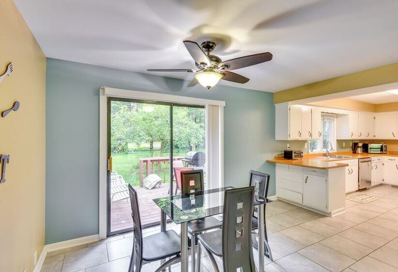 5 Mi To Warren Dunes Secluded Sawyer Home!