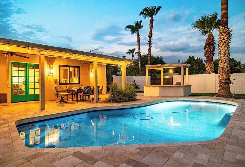 Sheena By Avantstay Private Pool, Firepit, Ping Pong