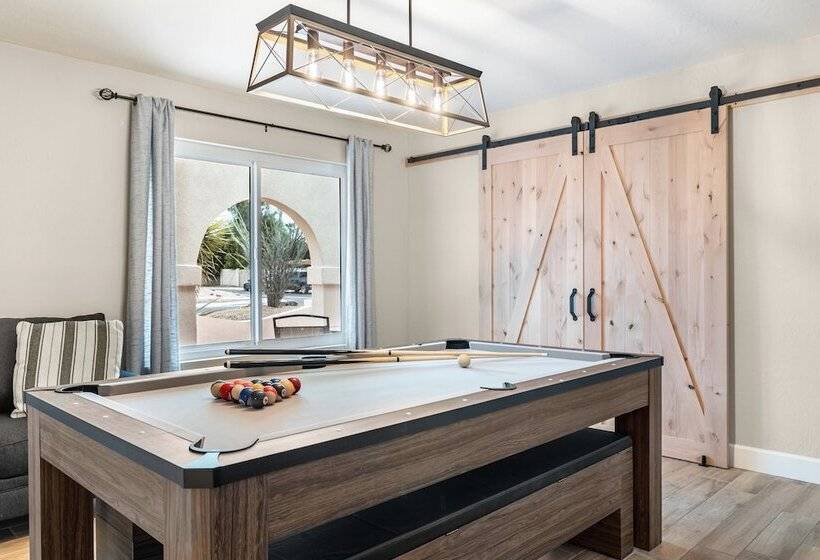 Sheena By Avantstay Private Pool, Firepit, Ping Pong