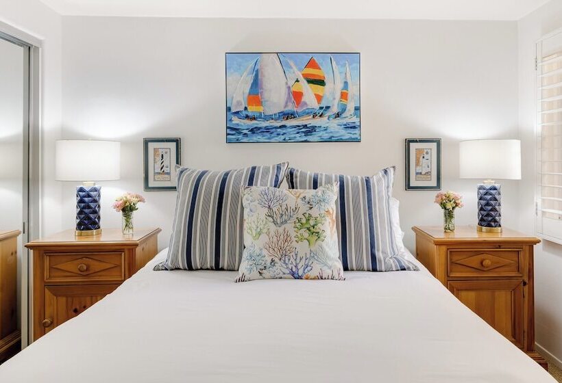 Shoreline Villa By Avantstay Steps To The Beach, Bay, & Pier!