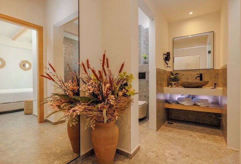 Soho Seafront Suites