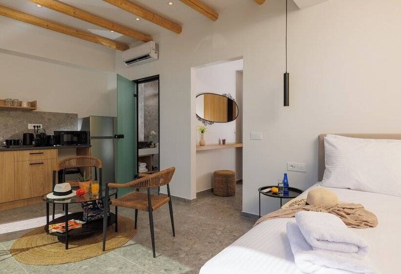 Soho Seafront Suites