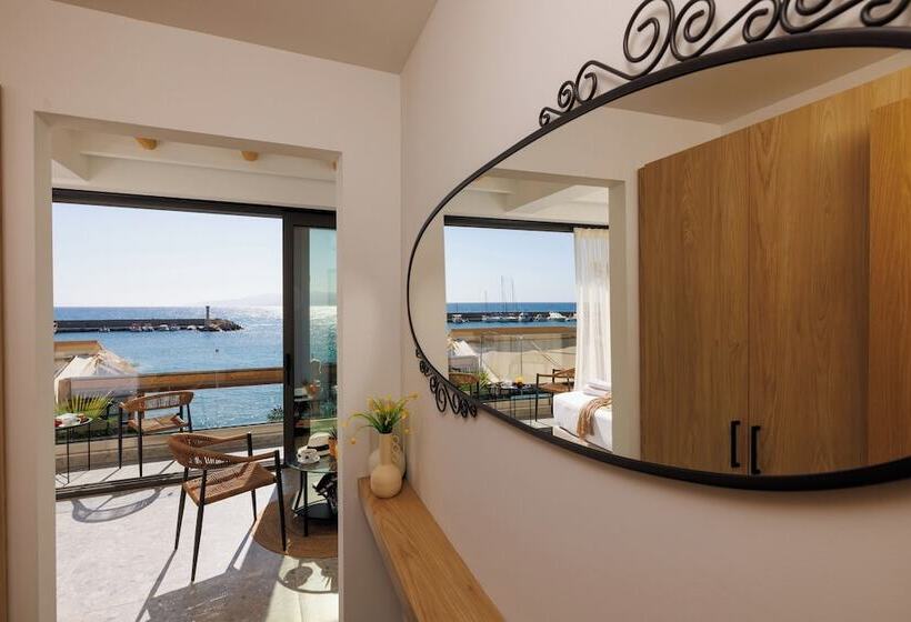 Soho Seafront Suites