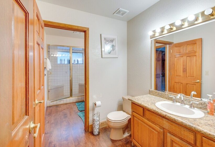 South Lake Tahoe Home W/ Game Rooms, Decks & Sauna