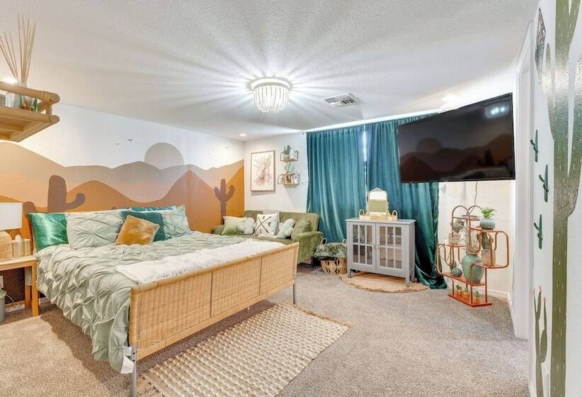 5 Mi To Airport: Bullhead City Villa W/ Mtn Views