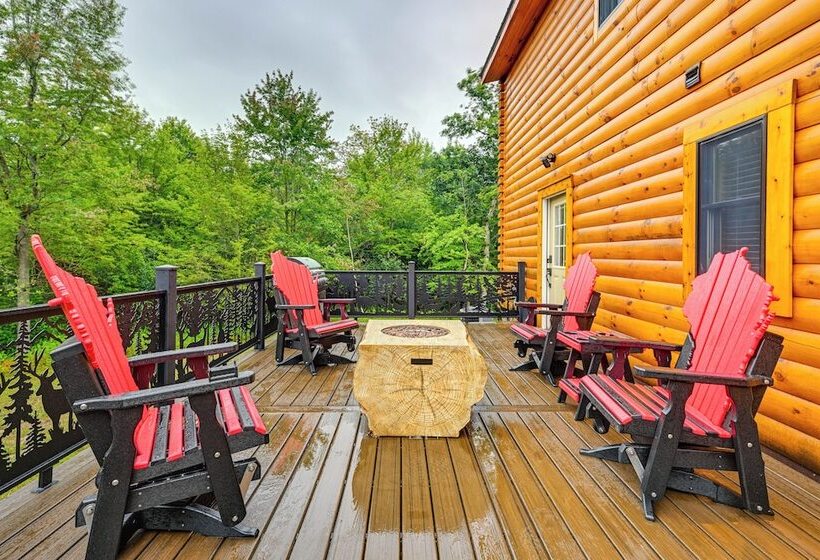 Adams Cabin W/ Game Room & Fire Pit