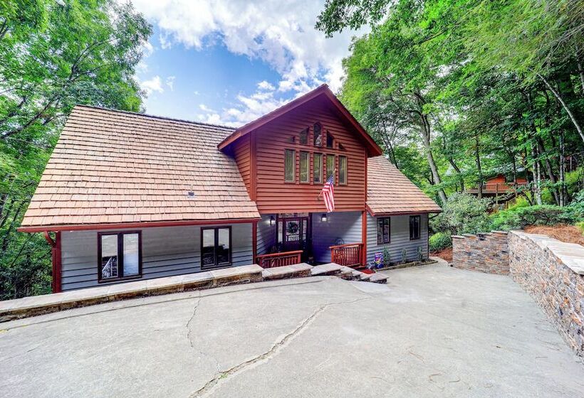 1 Mi To Otter Falls: Mtn View Gem W/ Deck