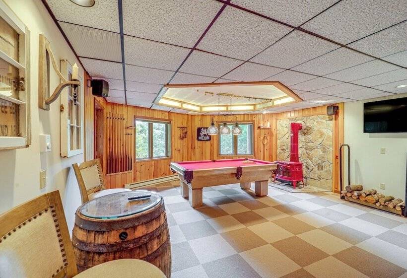 1 Mi To Otter Falls: Mtn View Gem W/ Deck