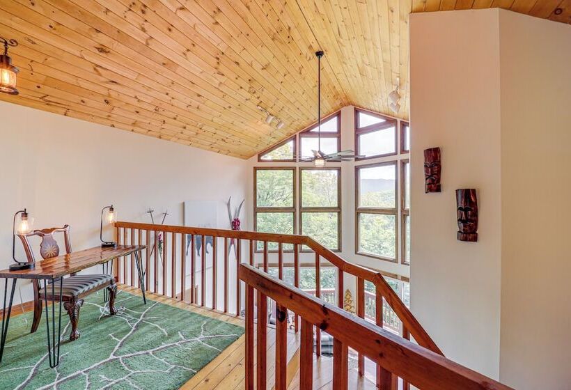 1 Mi To Otter Falls: Mtn View Gem W/ Deck