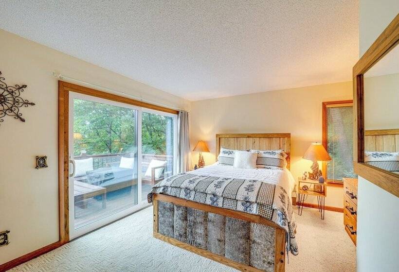 1 Mi To Otter Falls: Mtn View Gem W/ Deck