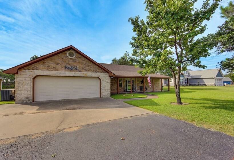 Rhodes Retreat W/ Dock On Cedar Creek Lake!