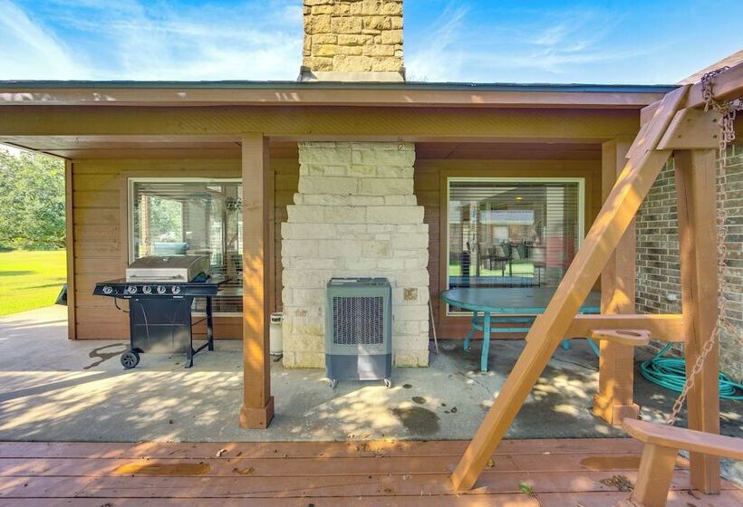 Rhodes Retreat W/ Dock On Cedar Creek Lake!