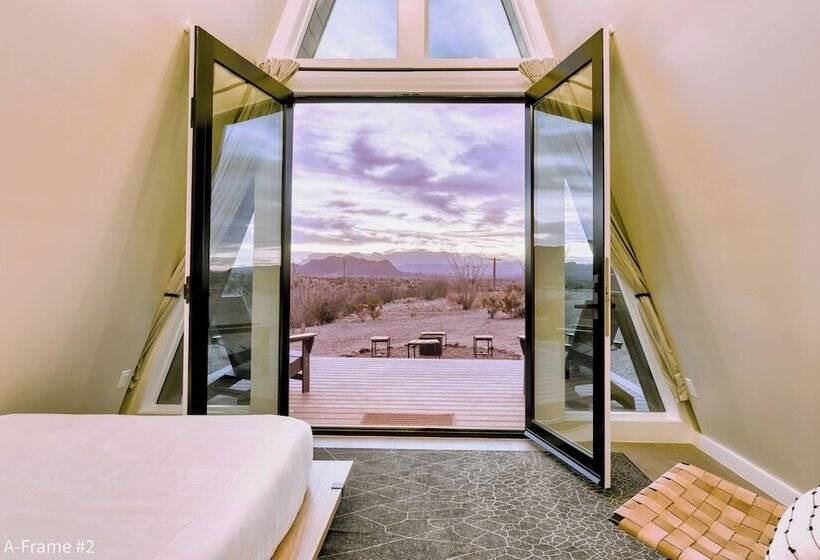 Stardust Big Bend Luxury Cottage