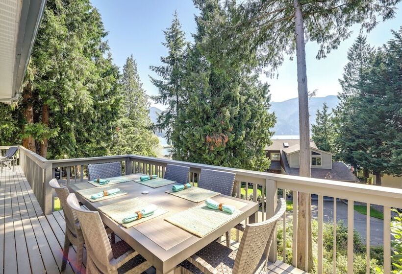 Sudden Valley Home ~ 1 Block To Lake Whatcom!