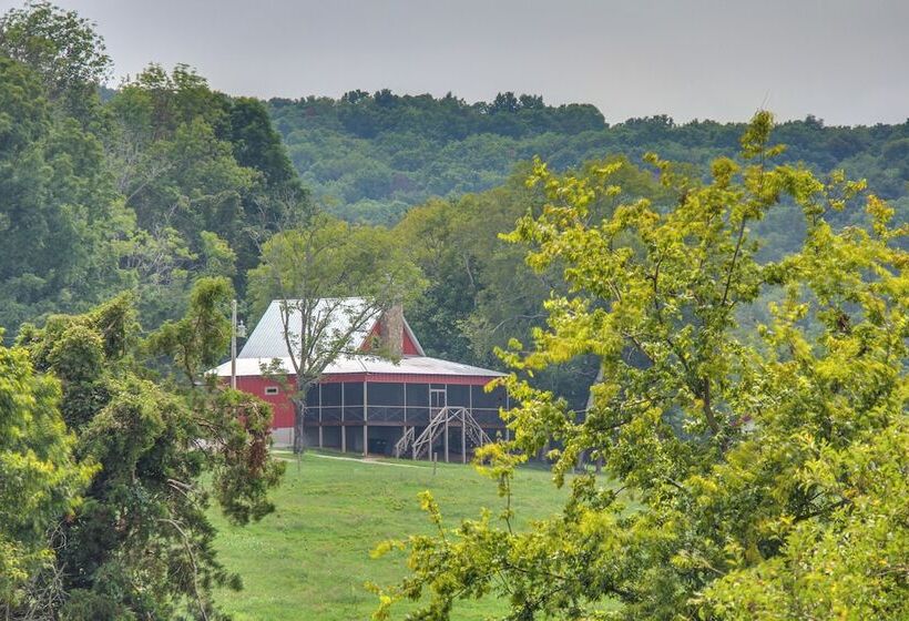 Tennessee Farmhouse Retreat W/ Wraparound Deck!