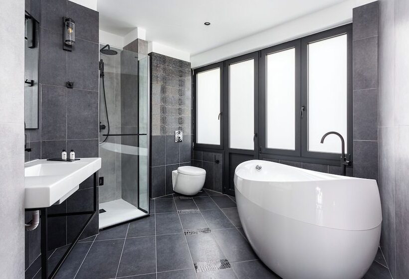 The Urbanist Inner City Residences