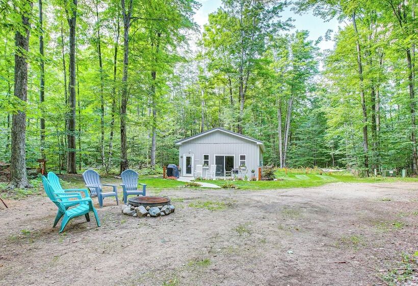 Traverse City Home: Grill, Fire Pit + More!