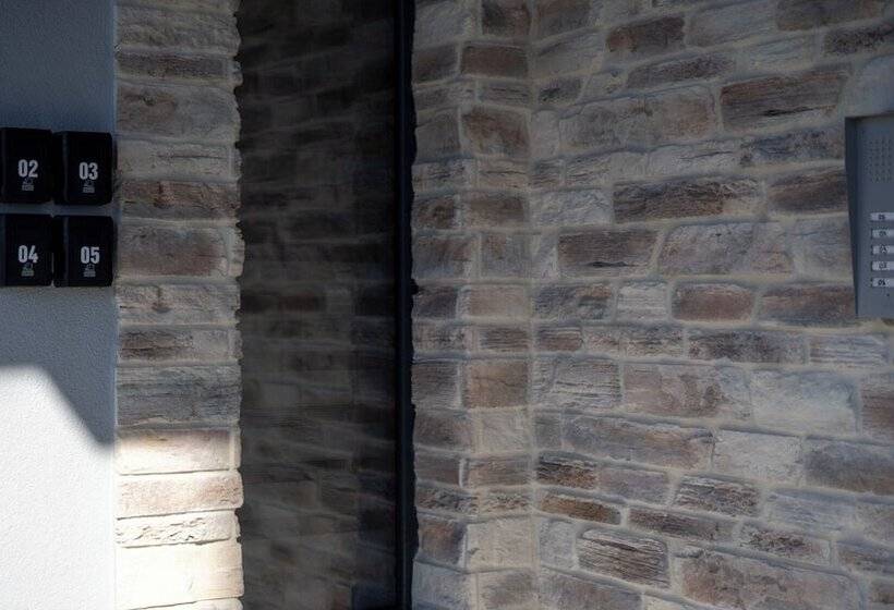 Tsikaris Boutique Guesthouse