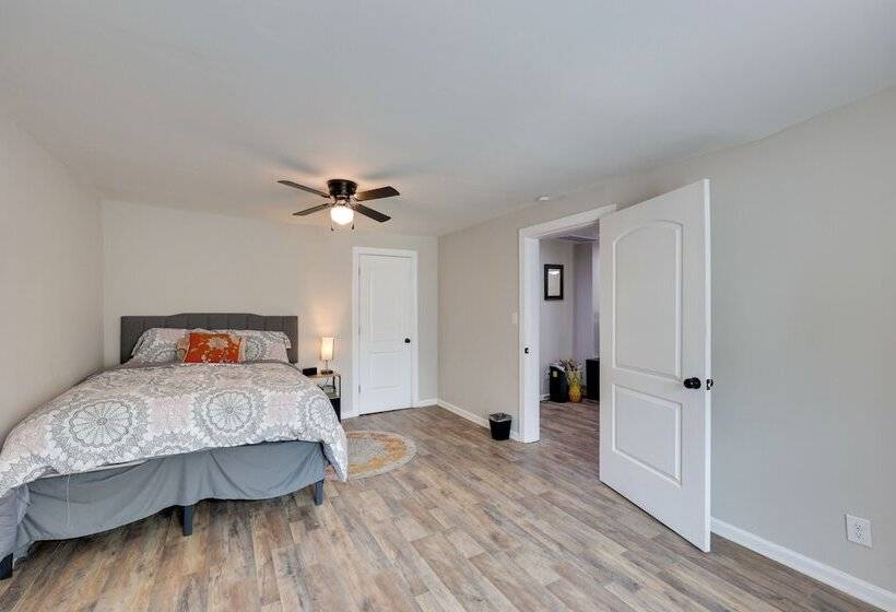 Walkable Greenville Home Near Dtwn