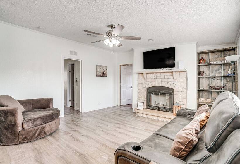 Waterfront Buster S Place On Hickory W/ Fire Pit