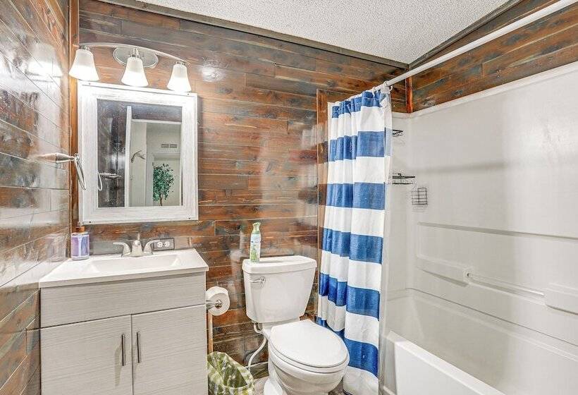 Waterfront Buster S Place On Hickory W/ Fire Pit