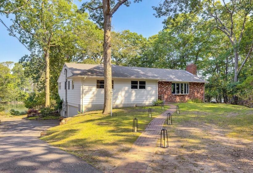 Waterfront Southold Retreat < 3 Mi To Wineries!