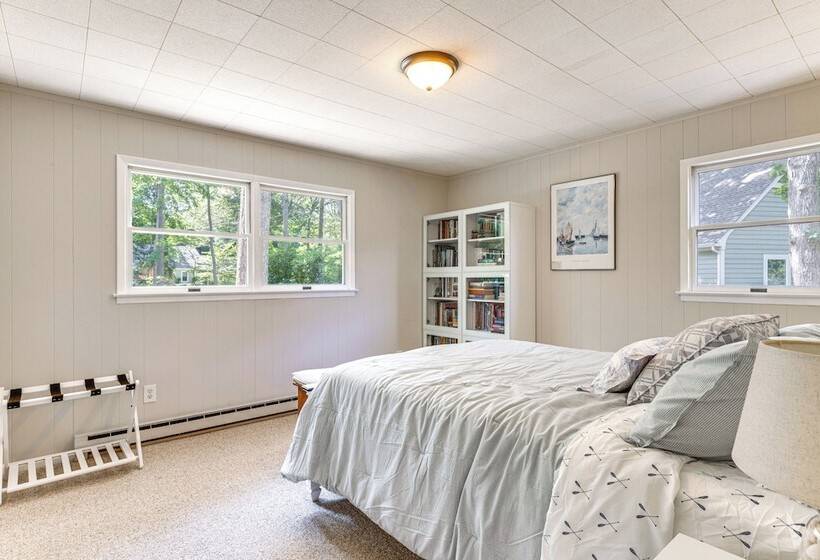 Waterfront Southold Retreat < 3 Mi To Wineries!