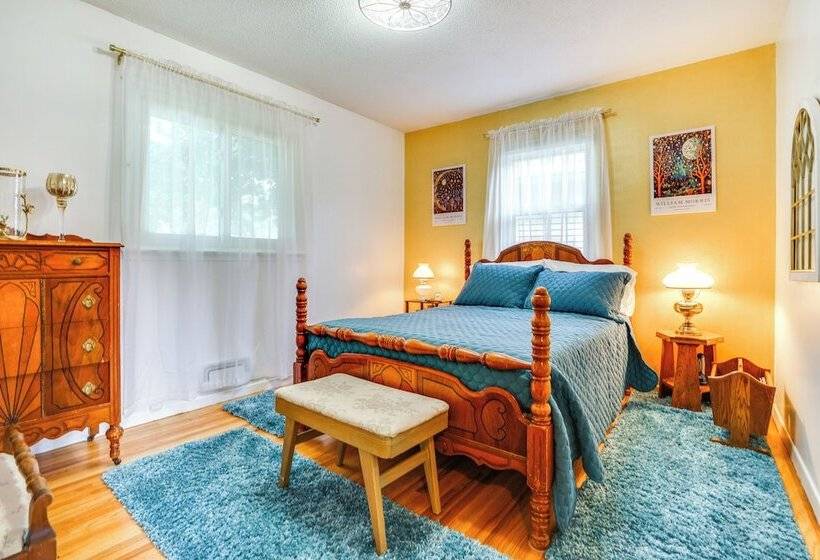 Welcoming Cottage Grove Home W/ Yard