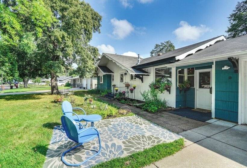 Welcoming Cottage Grove Home W/ Yard